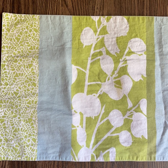 Simply Envogue table runner, spring/summer - Picture 6 of 8
